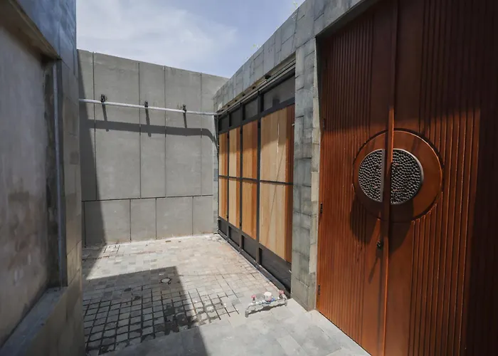 Villa Rumah Christa By Maheswara Seminyak