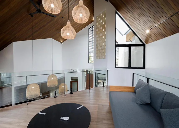 Rumah Christa By Maheswara Villa