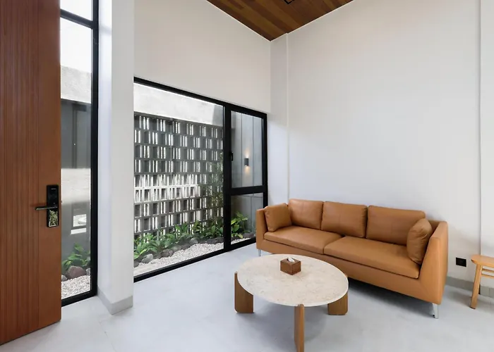 Rumah Christa By Maheswara Villa *